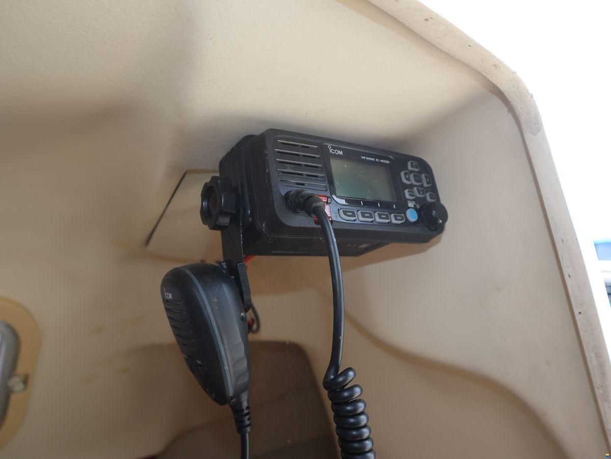 Hunter Marine 280 Met stuurwiel