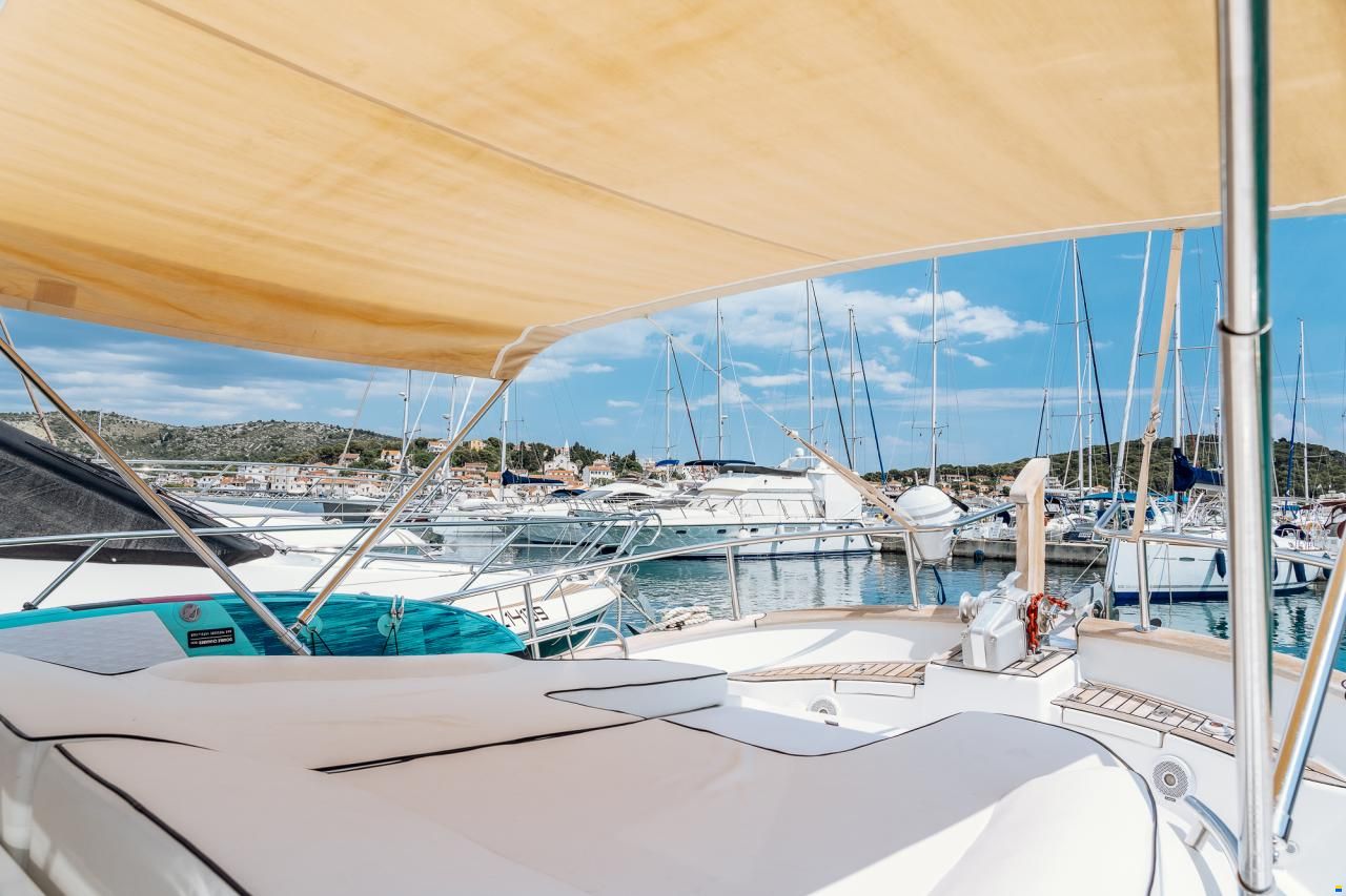 Sasga Yachts Menorquin 34 HT