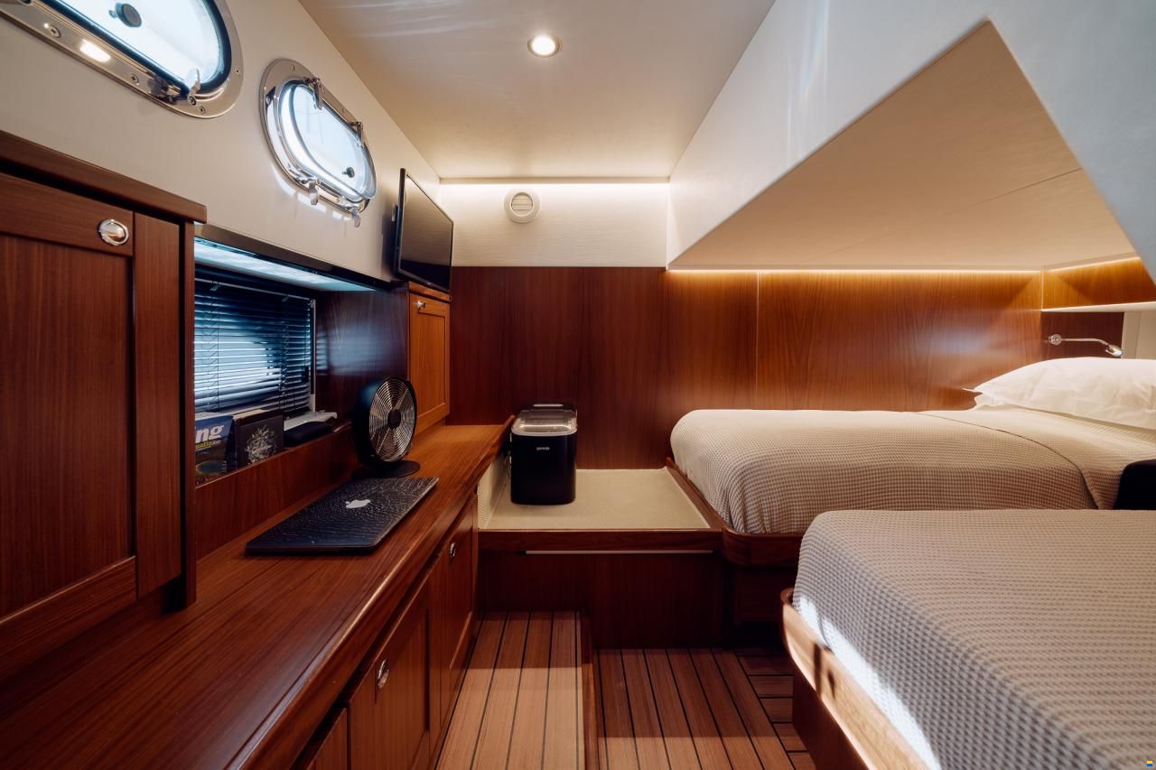 Sasga Yachts Menorquin 34 HT