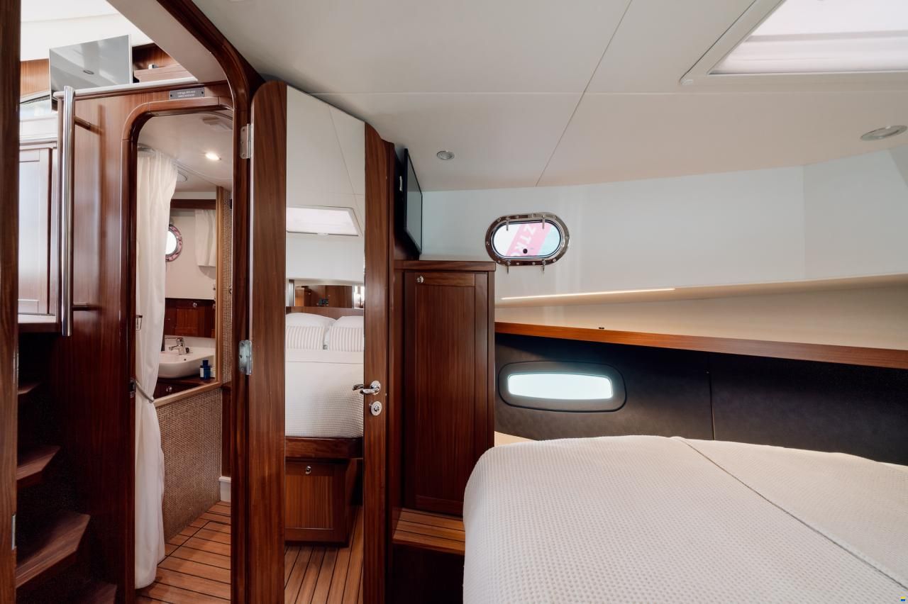 Sasga Yachts Menorquin 34 HT