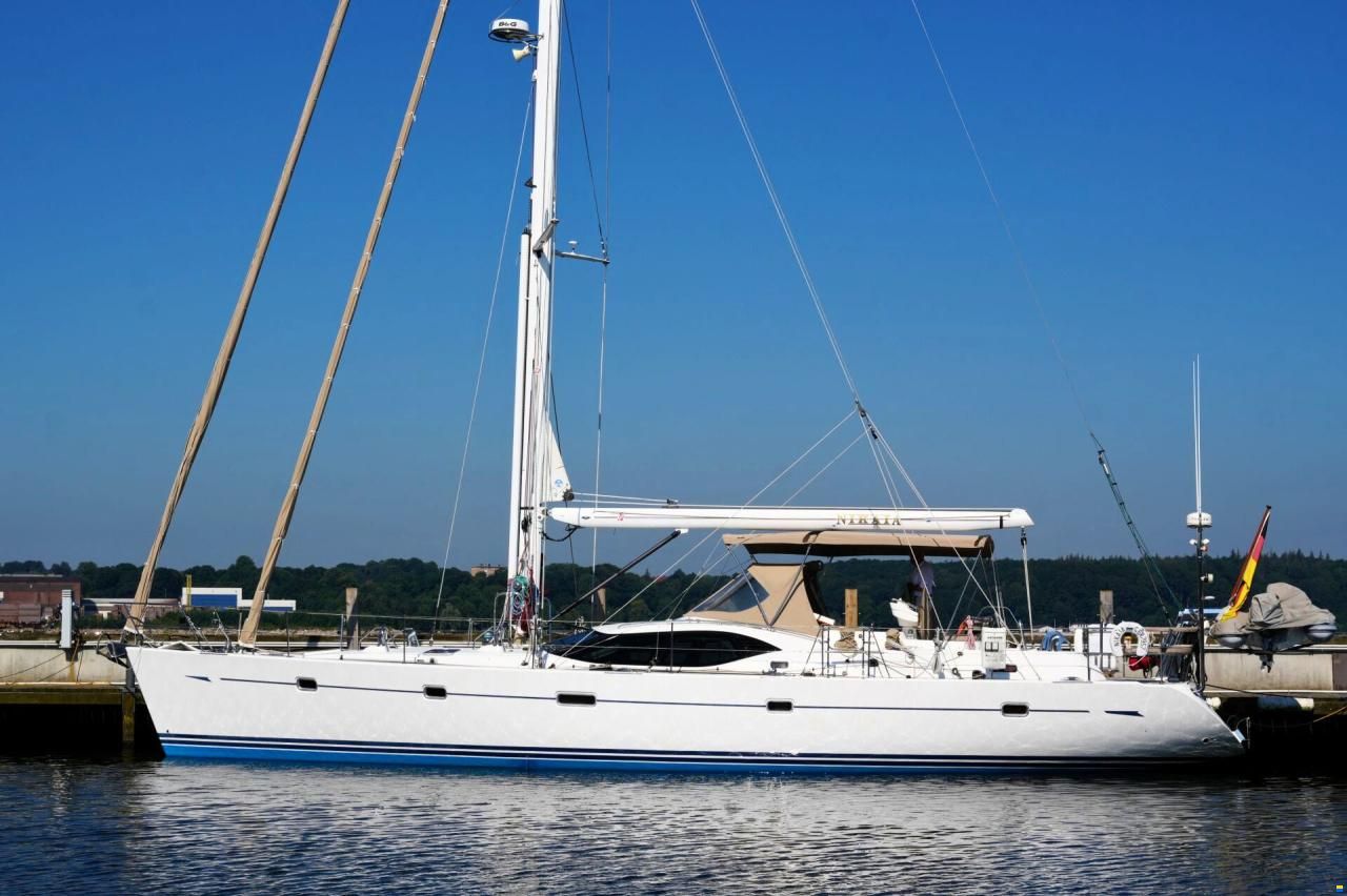 Oyster 575