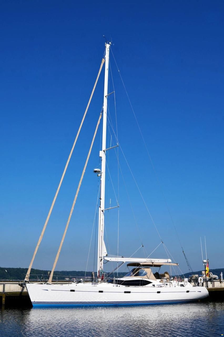 Oyster 575