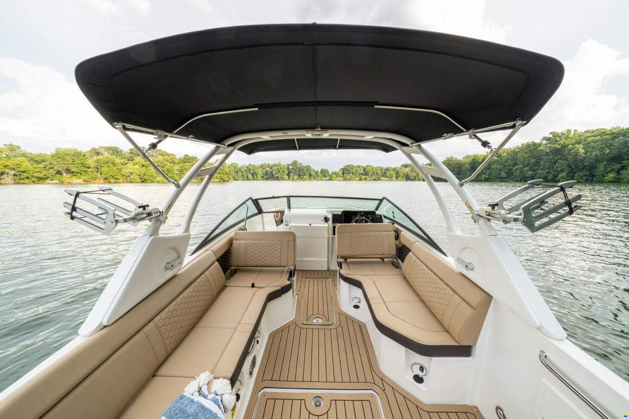 Sea Ray SDX 250