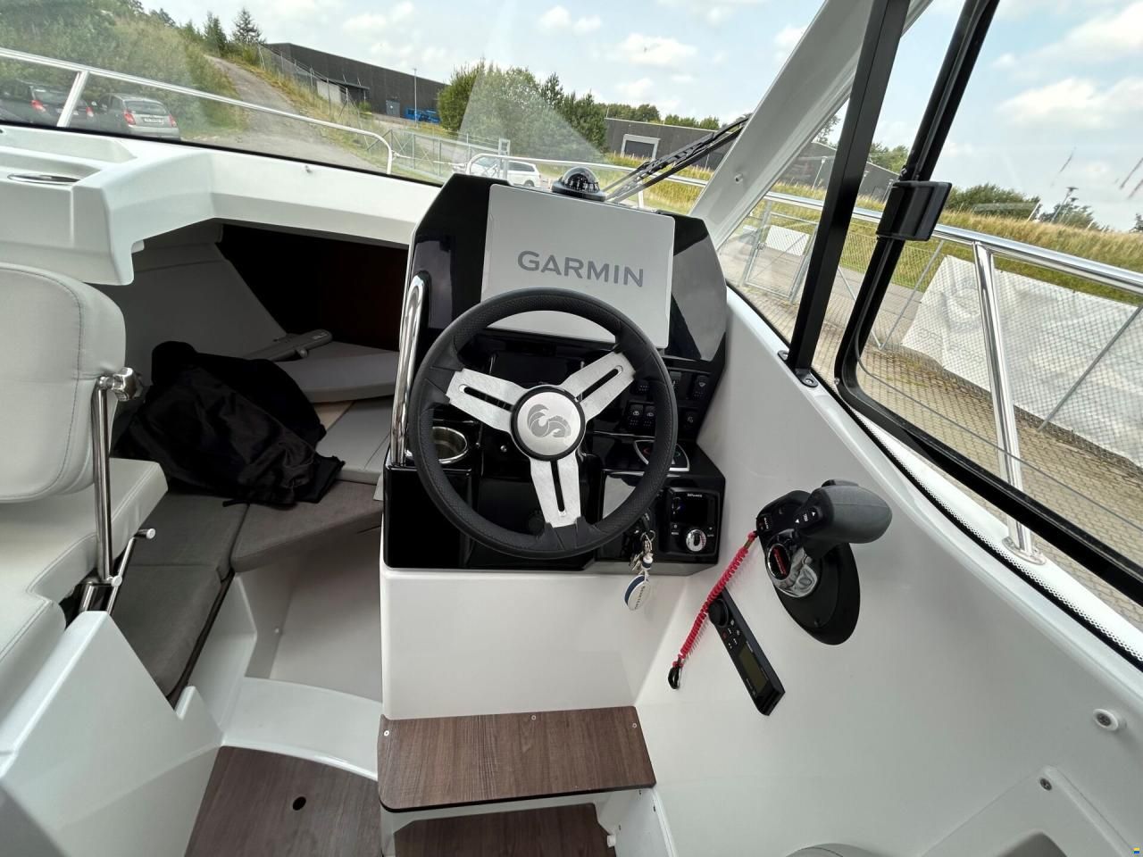 Beneteau Antares 7