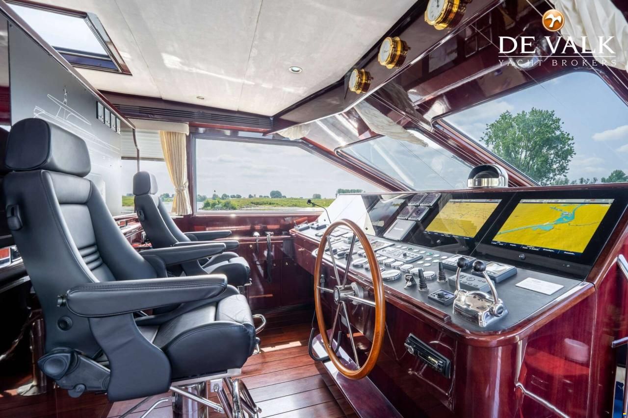 Pacific Prestige 2300