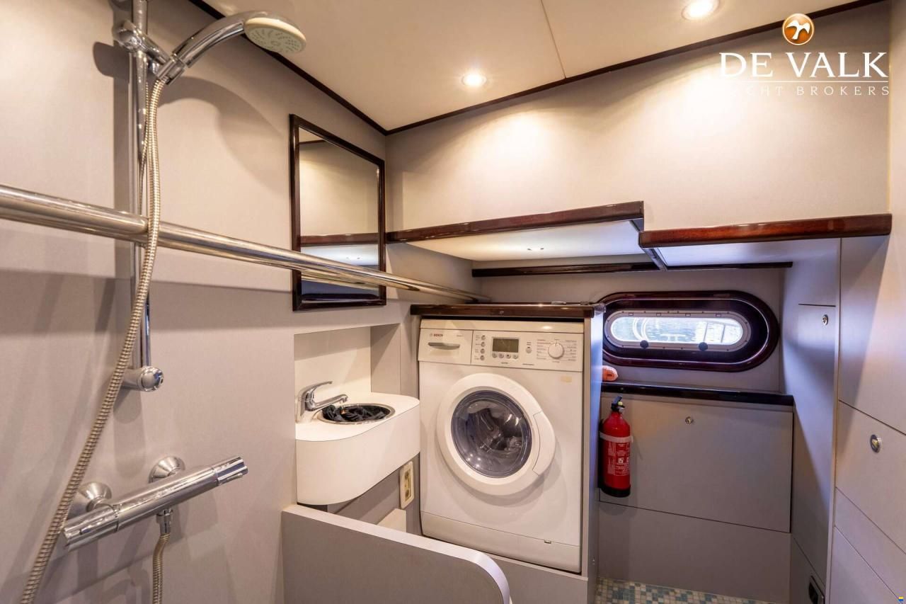 Pacific Prestige 2300