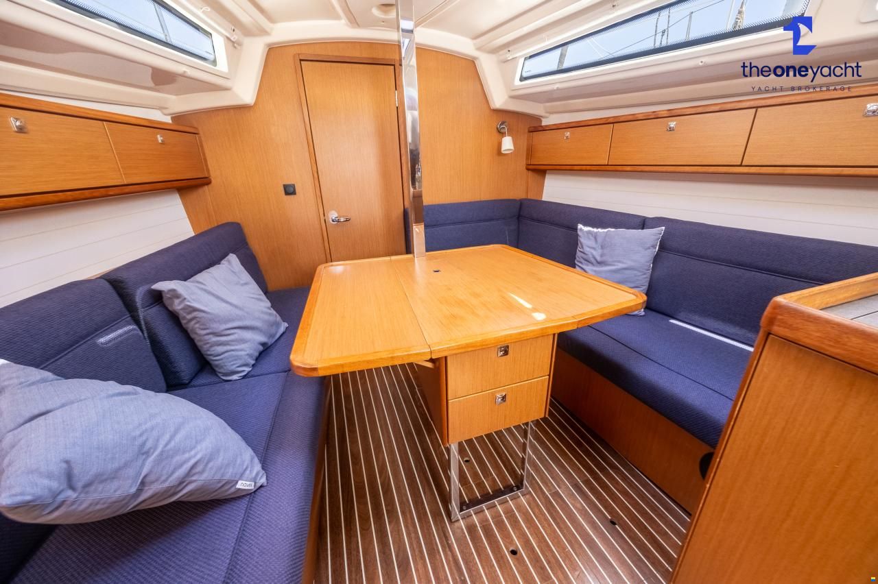 Bavaria 33 Cruiser