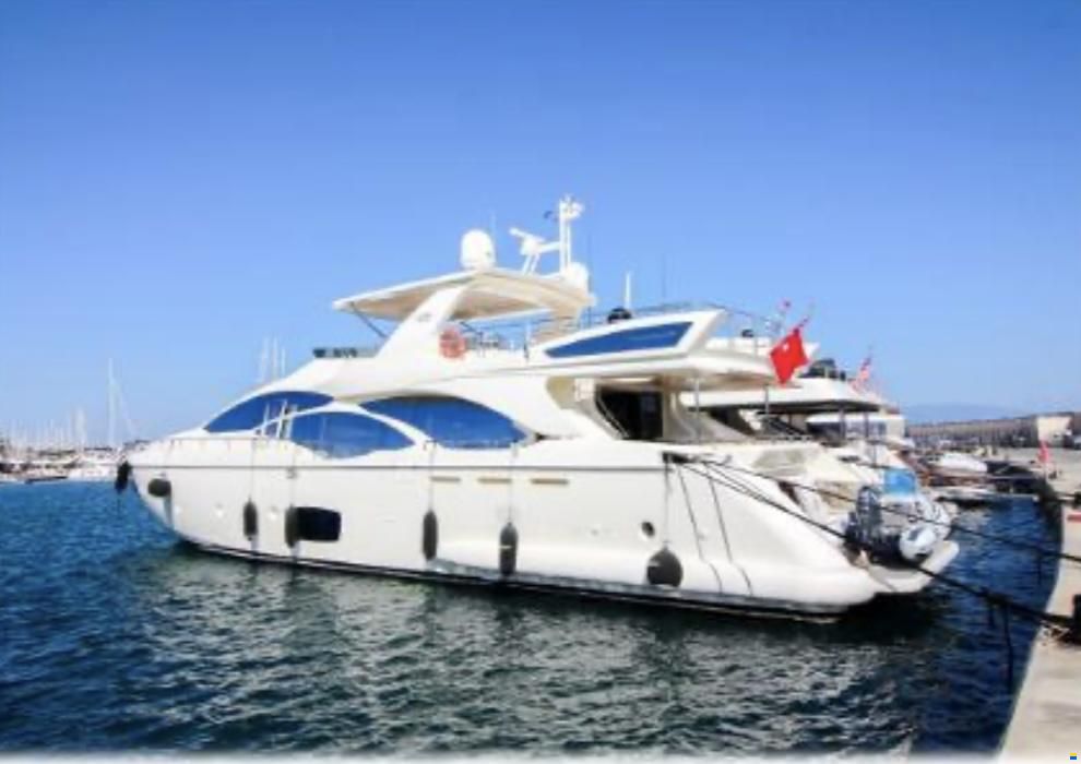 Azimut 95 Fly