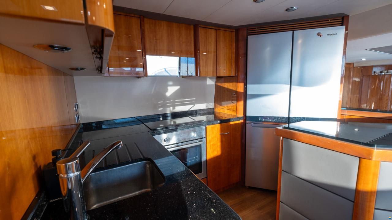 Sunseeker Manhattan 70