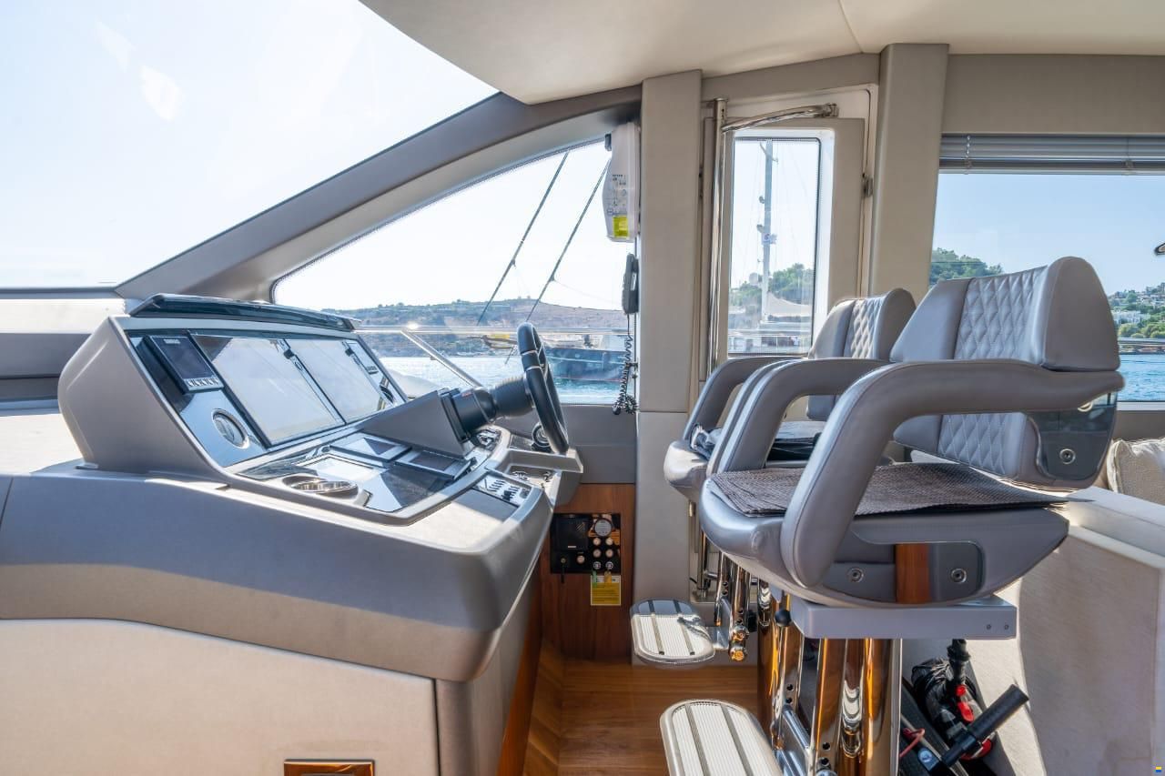 Sunseeker Manhattan 66