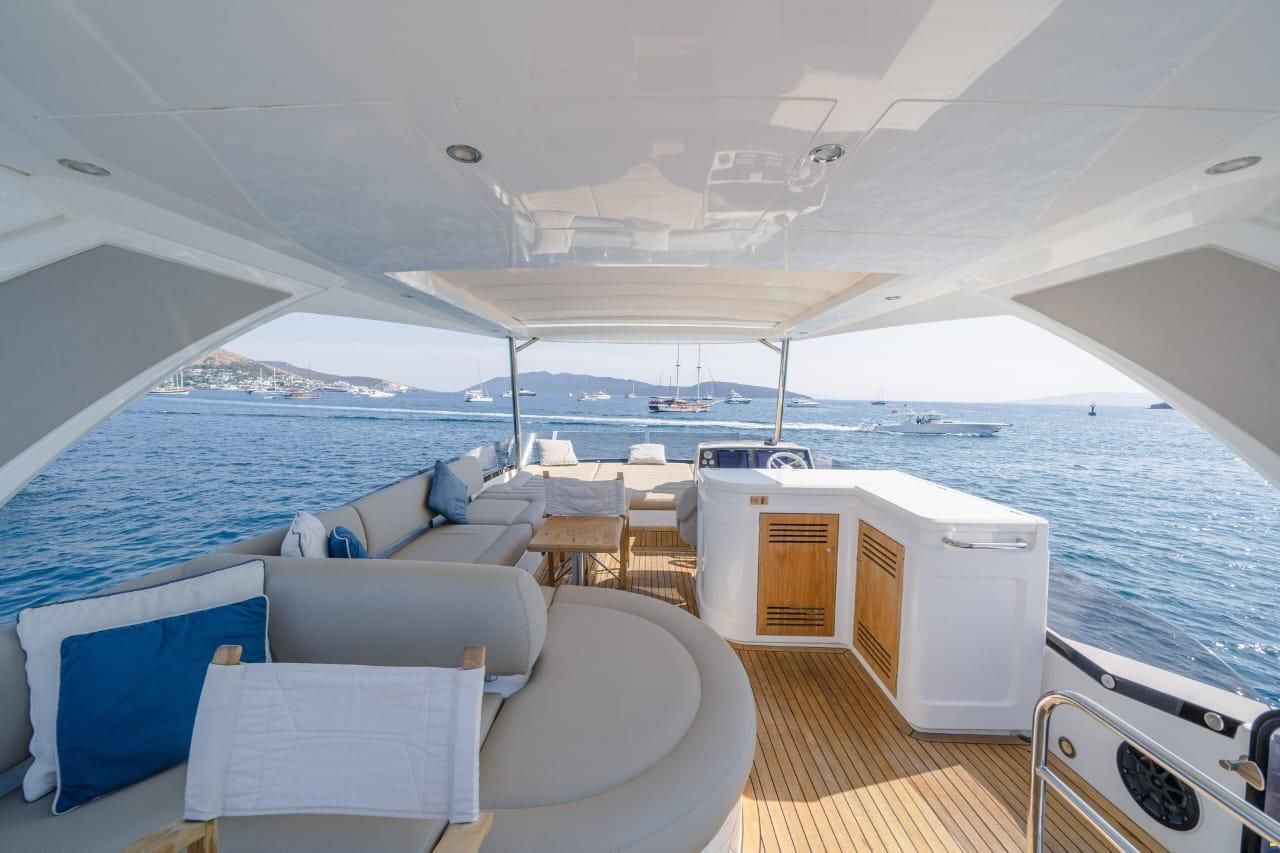 Sunseeker Manhattan 66