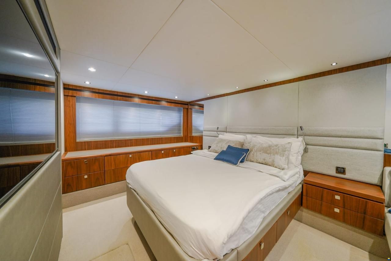 Sunseeker Manhattan 66
