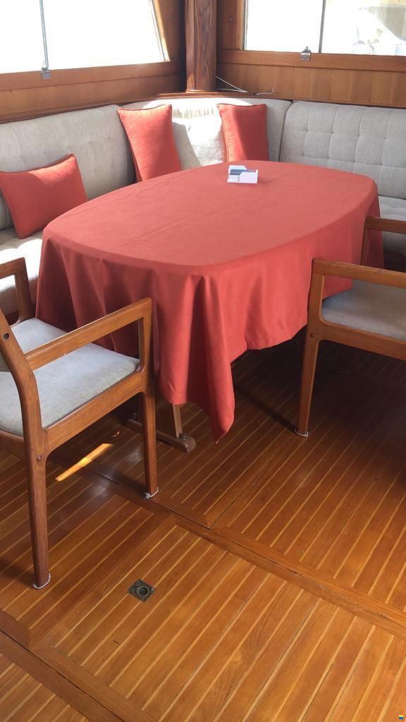 Grand Banks 42