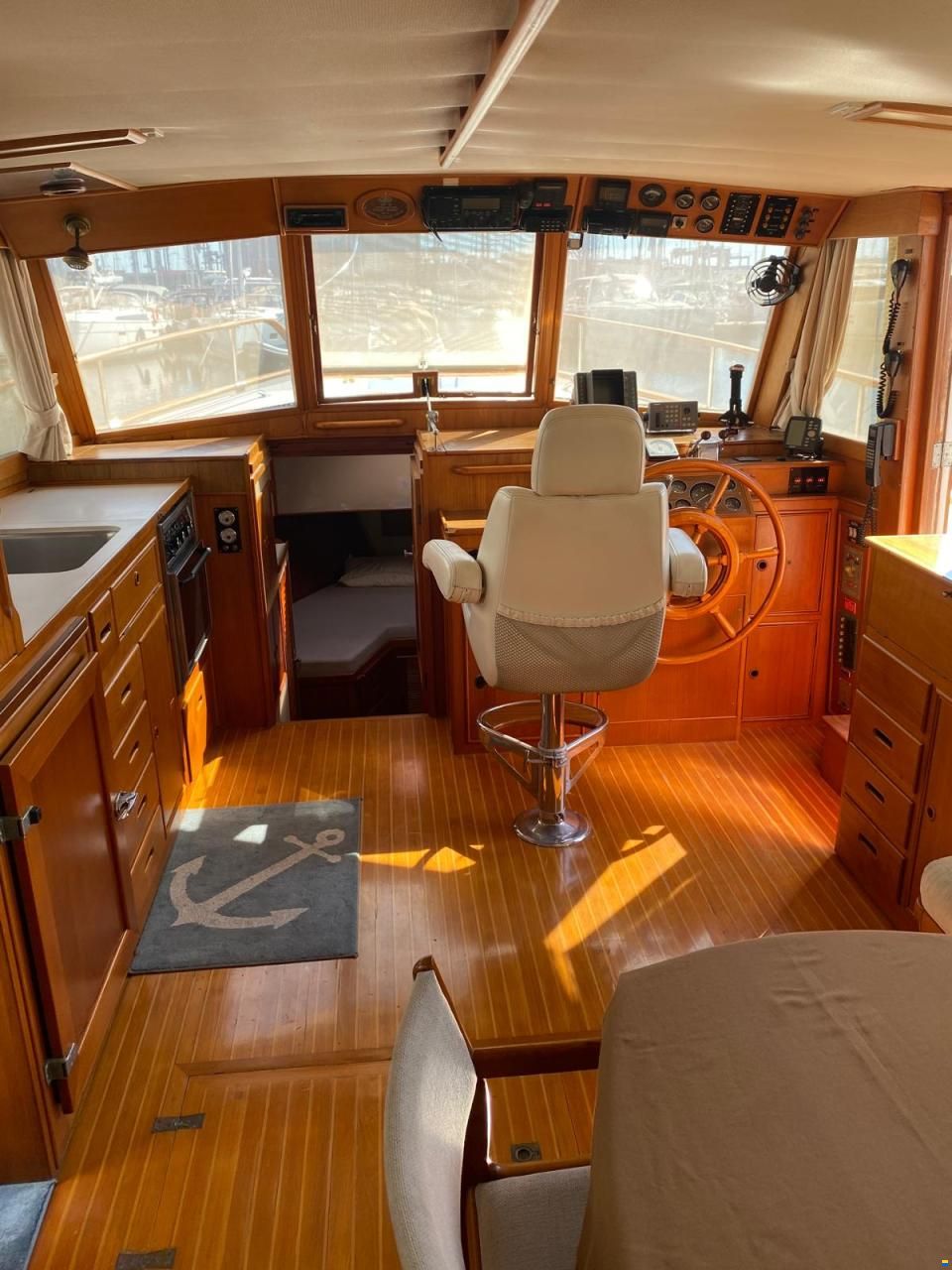 Grand Banks 42