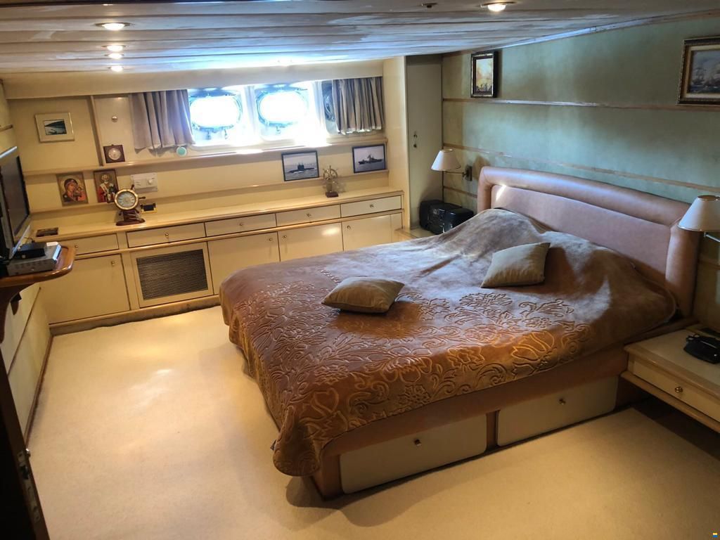 Heesen 90