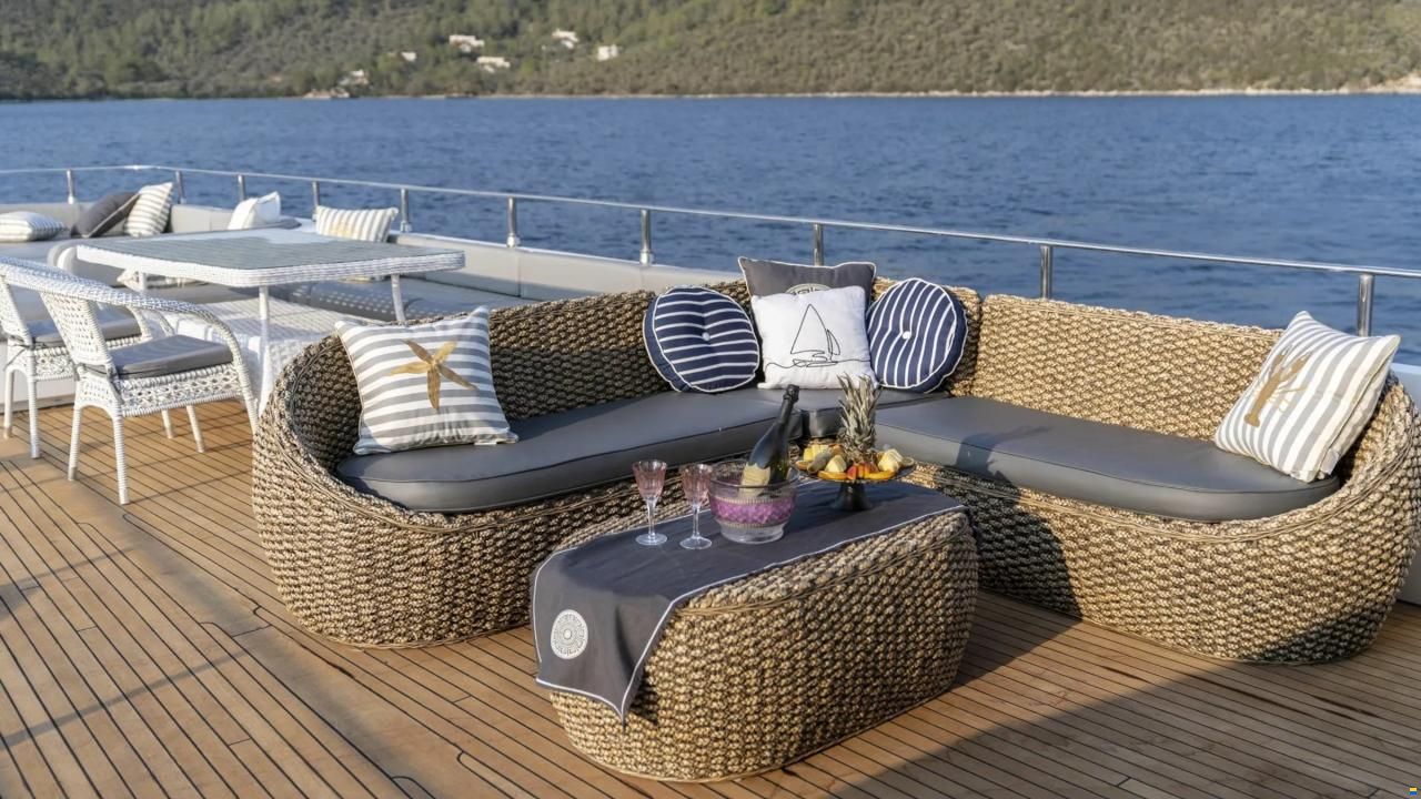 Lurssen motor yacht 147'