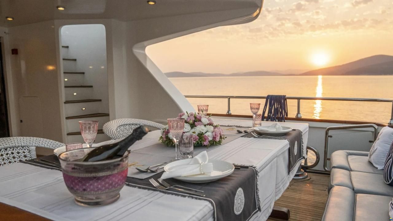 Lurssen motor yacht 147'
