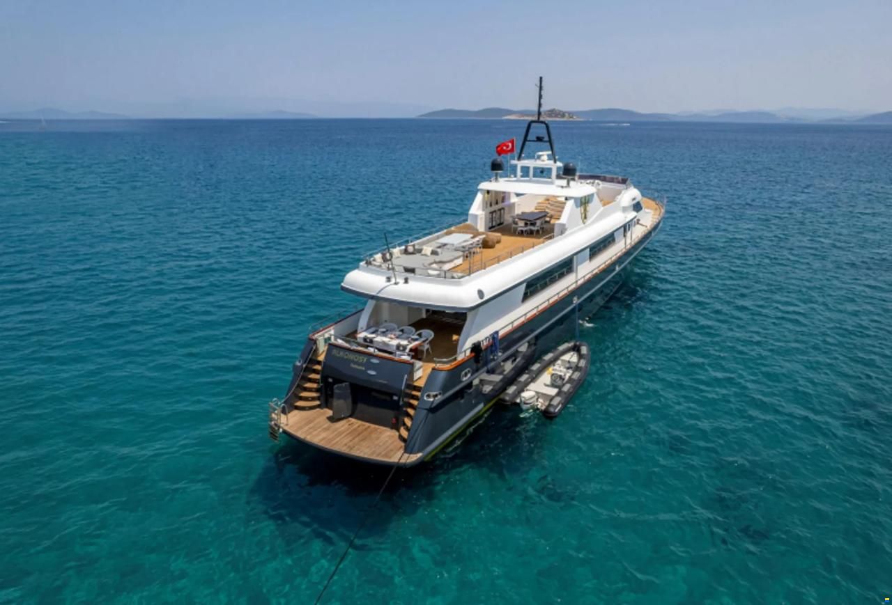 Lurssen motor yacht 147'