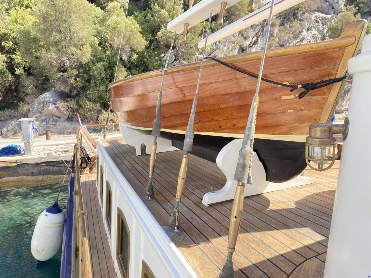 L&uuml;rssen motor yacht FRYA 24m
