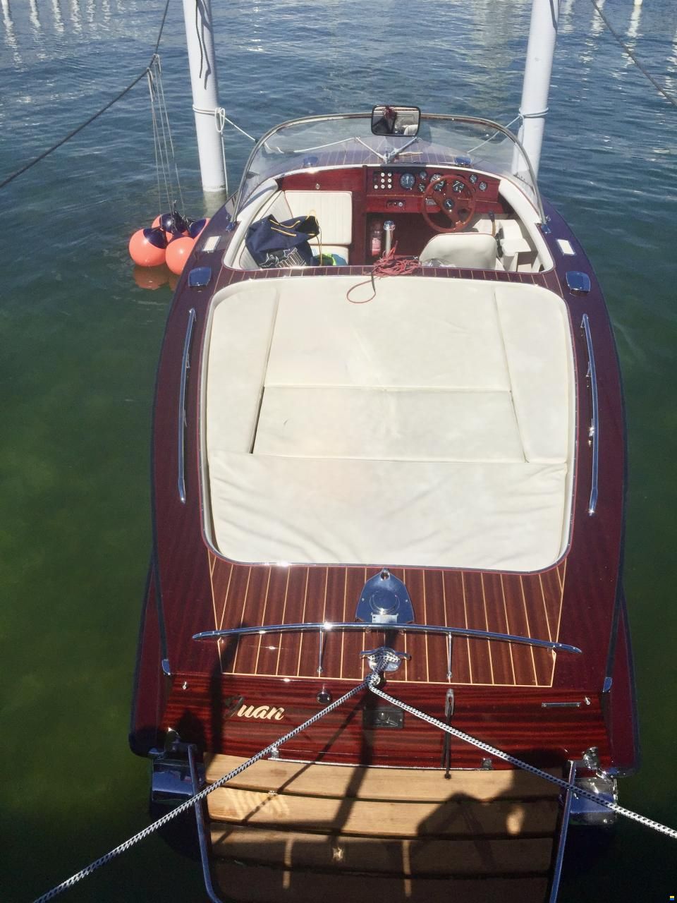 Boesch 560 Sundeck