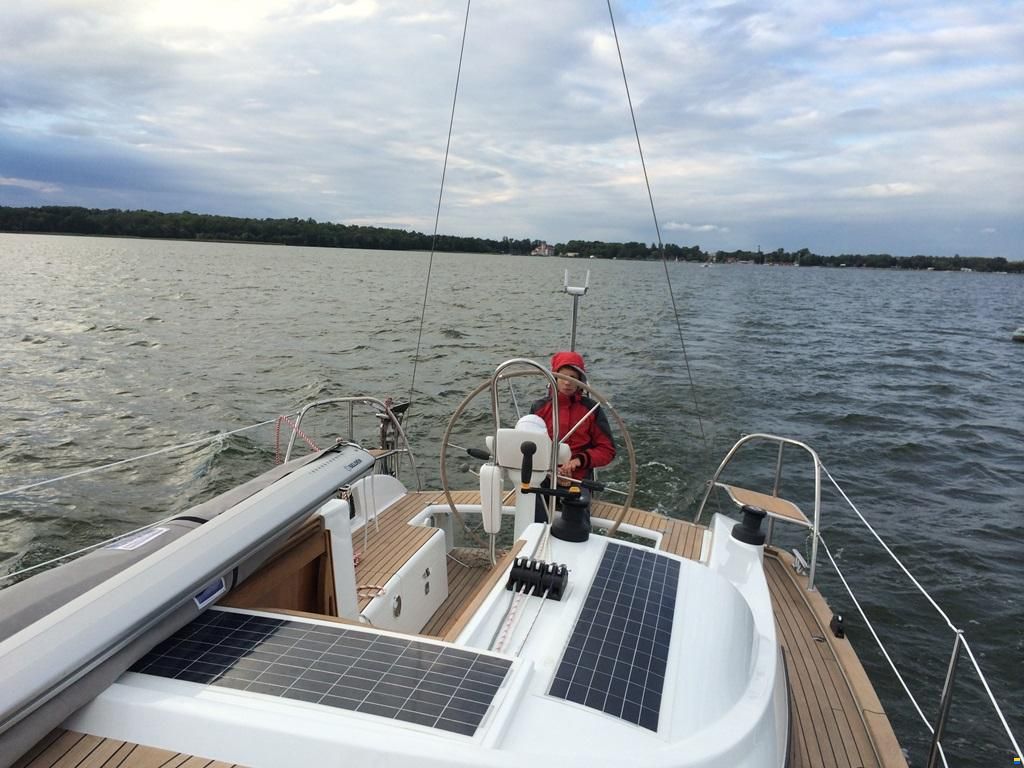 Bora 335