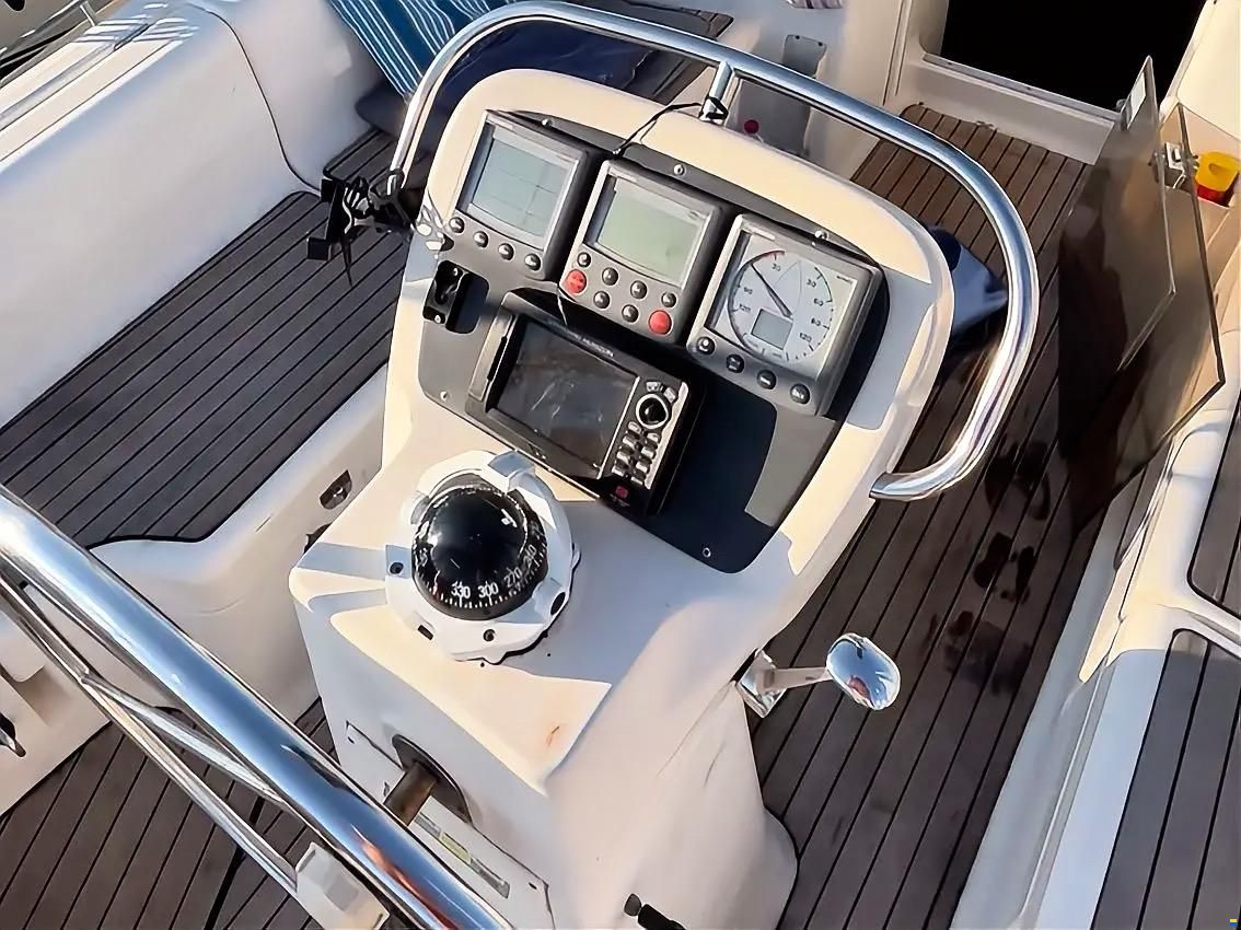 Bavaria 38 Holiday