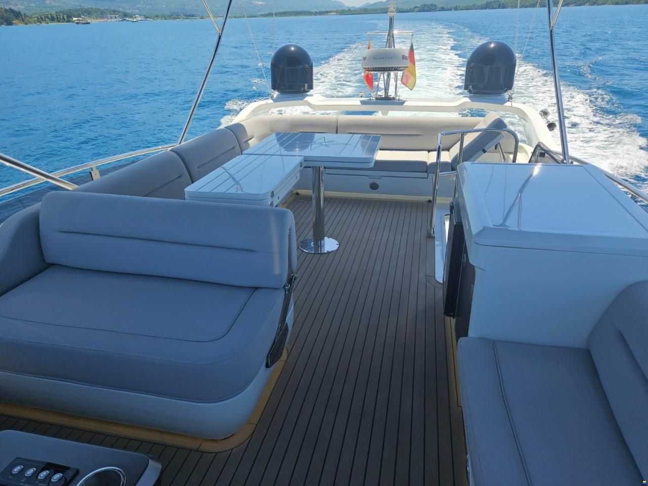 Galeon 440 Fly