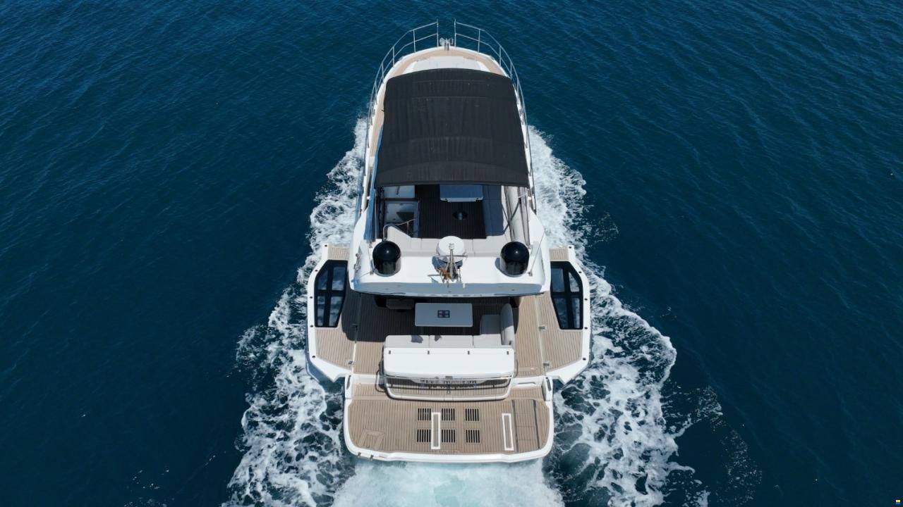 Galeon 440 Fly