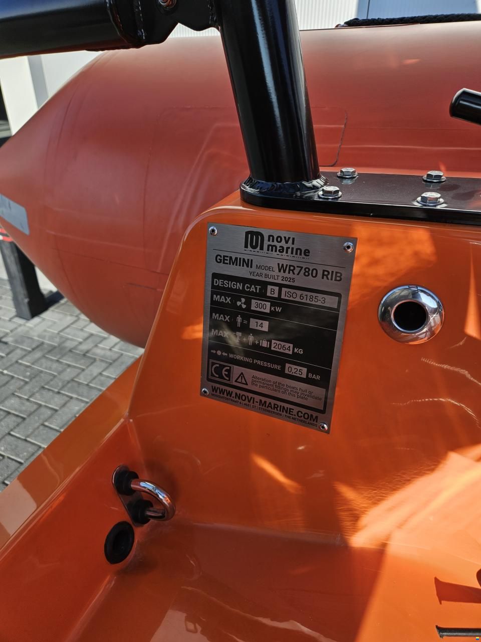 Gemini WR780 Support RIB