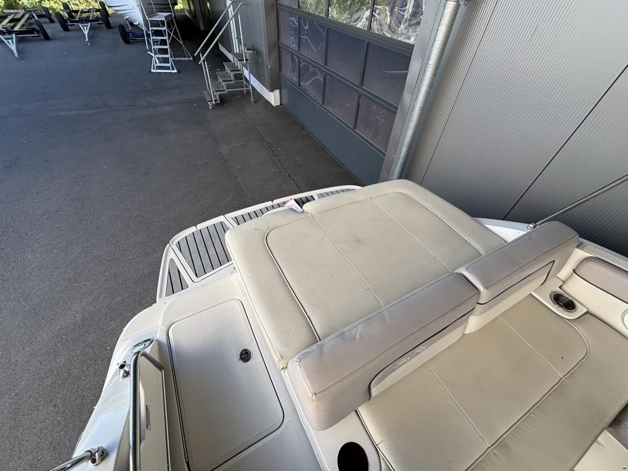 Sea Ray 280 Sundeck