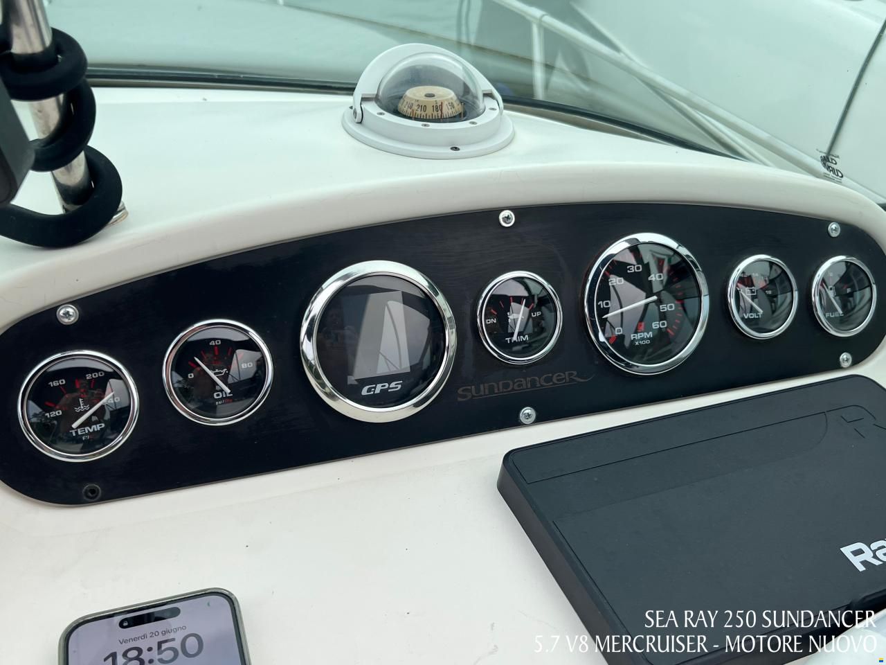 Sea Ray 250 Sundancer