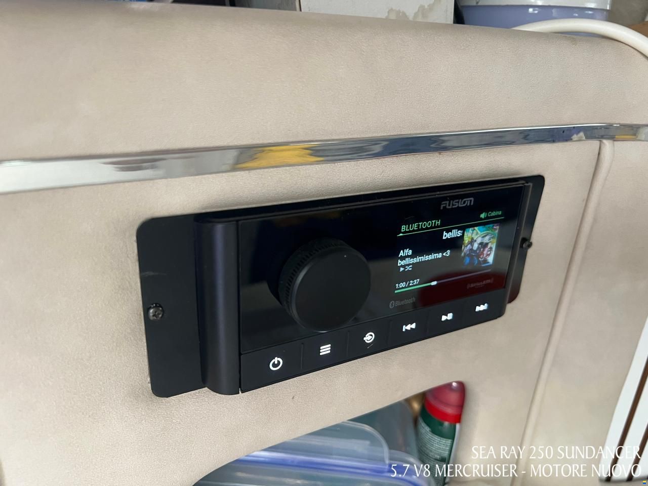 Sea Ray 250 Sundancer