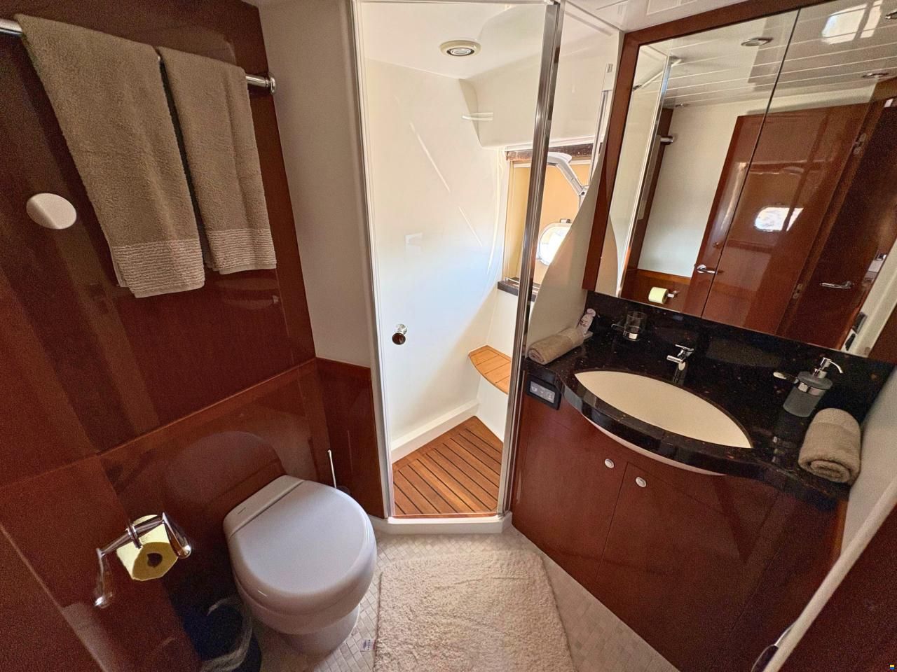 Princess 21M