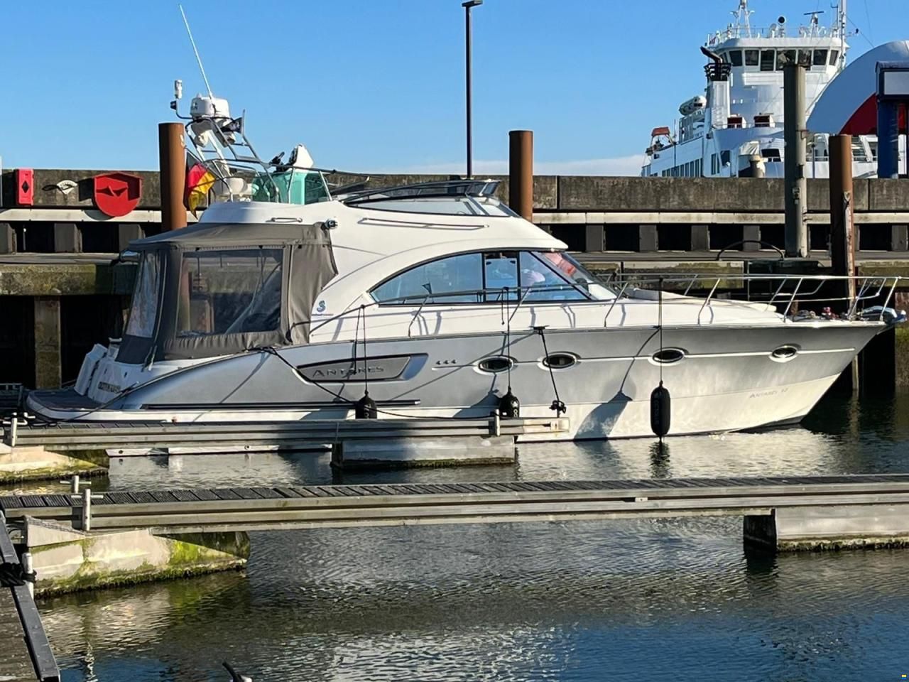 Beneteau Antares 12
