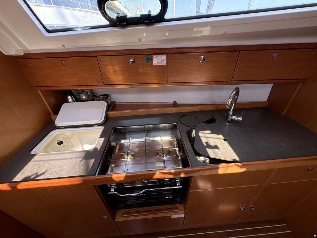 Bavaria Cruiser 41