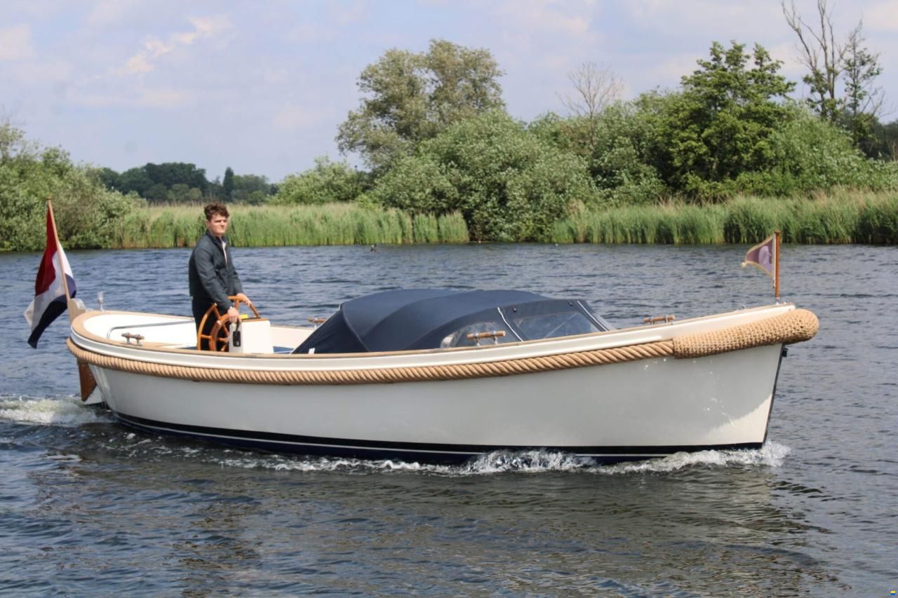 Jan Van Gent 8.20 OK Sloep