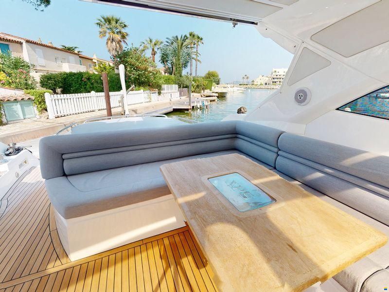Sunseeker Portofino 48