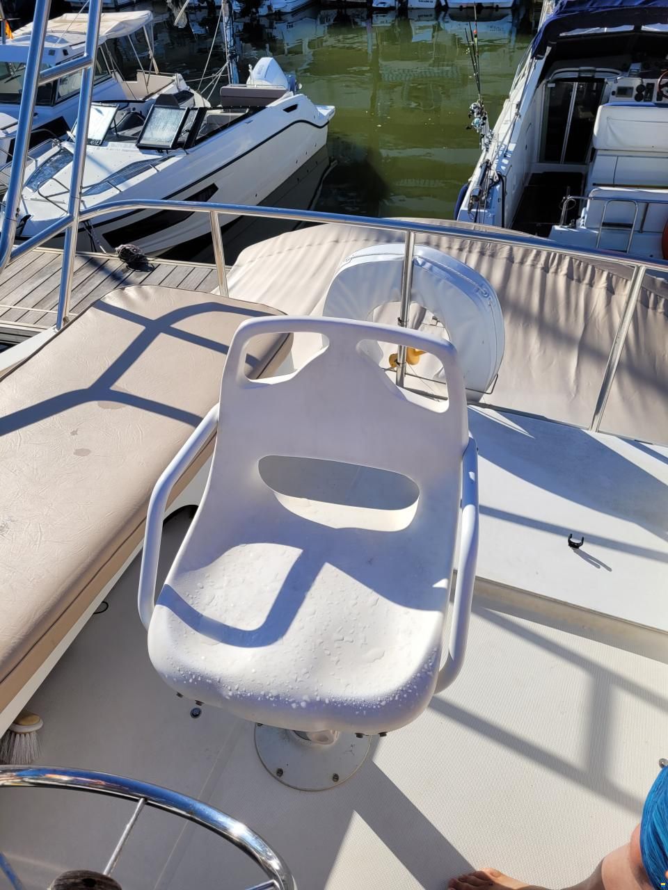 Bahamas 33
