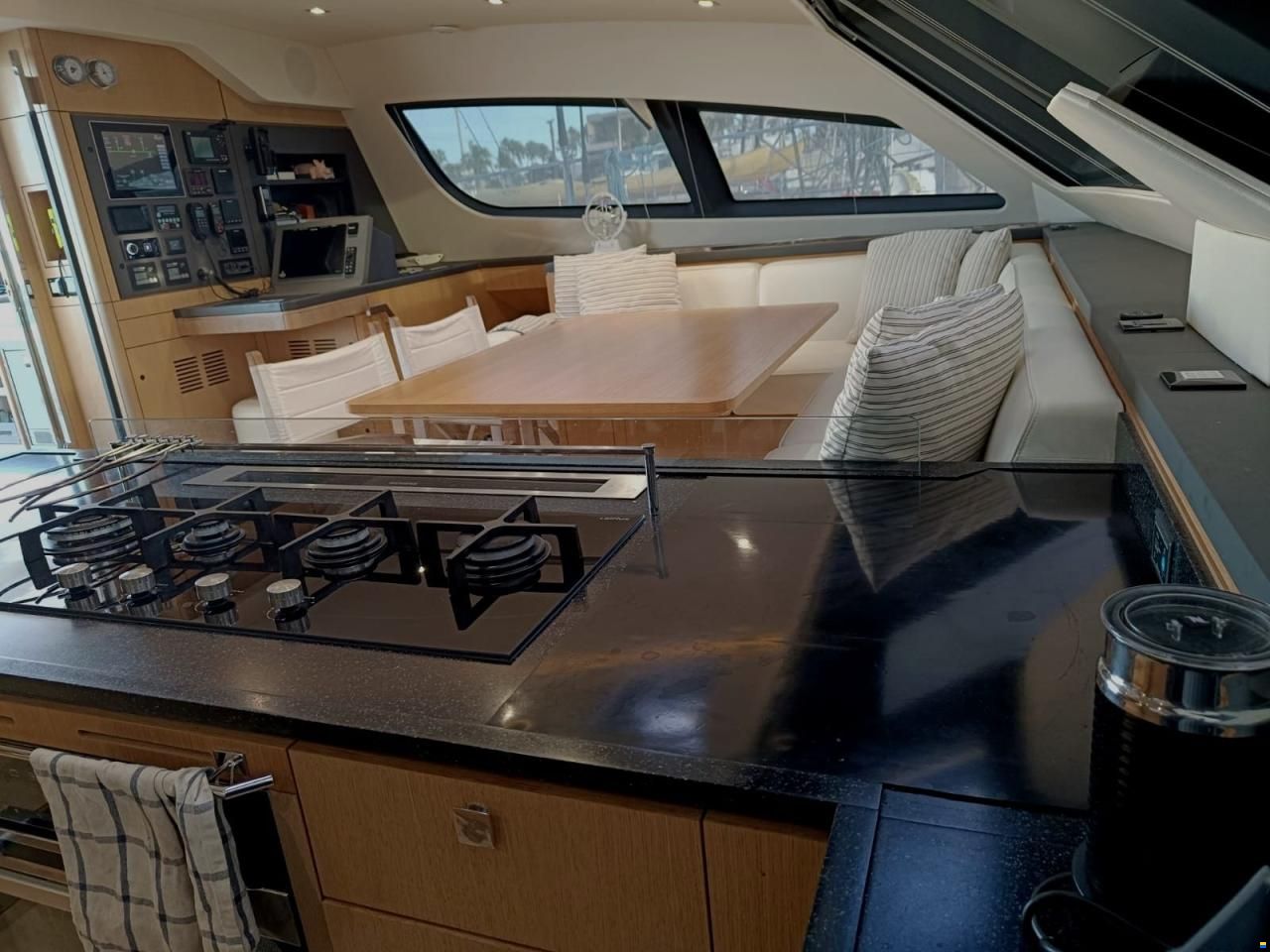 Privil&egrave;ge PRIVILEGE 640
