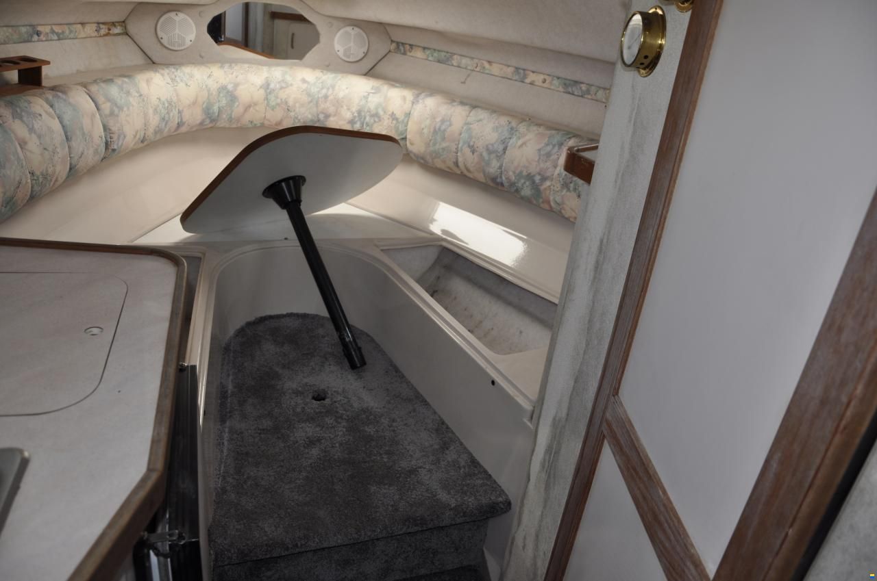 Regal 272 Valanti