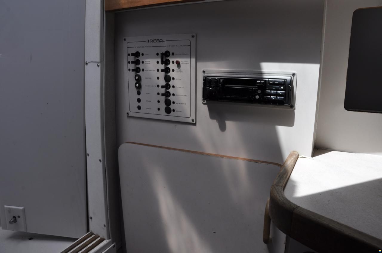Regal 272 Valanti