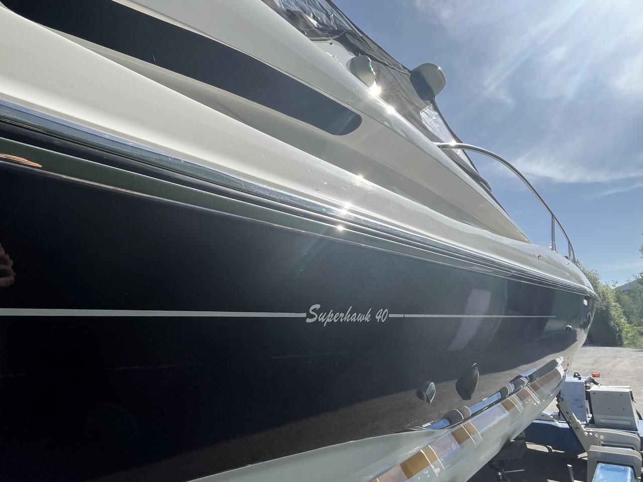 Sunseeker Superhawk 40