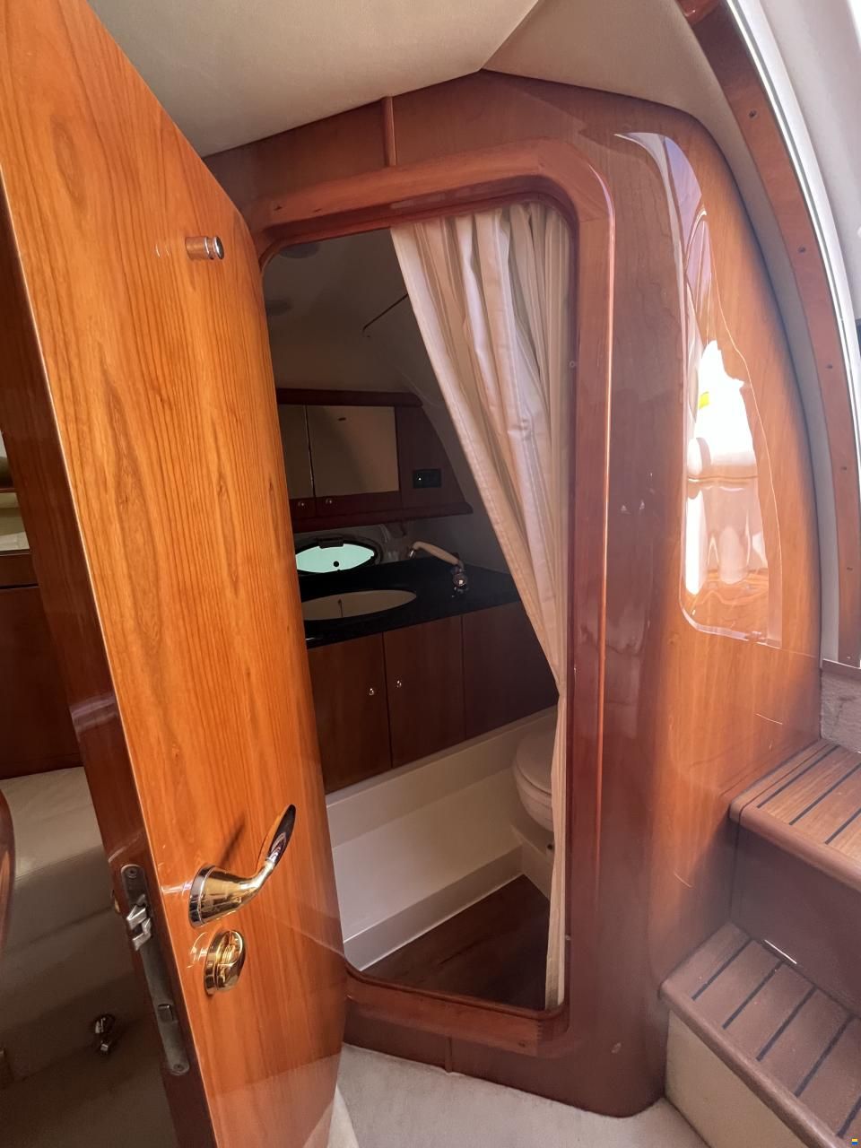 Sunseeker Superhawk 40