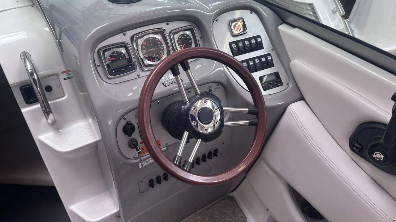 Chaparral 255 SSi