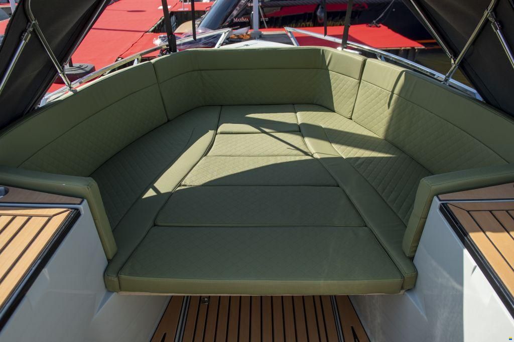 Clever 70s Tender I Voorraad actie!