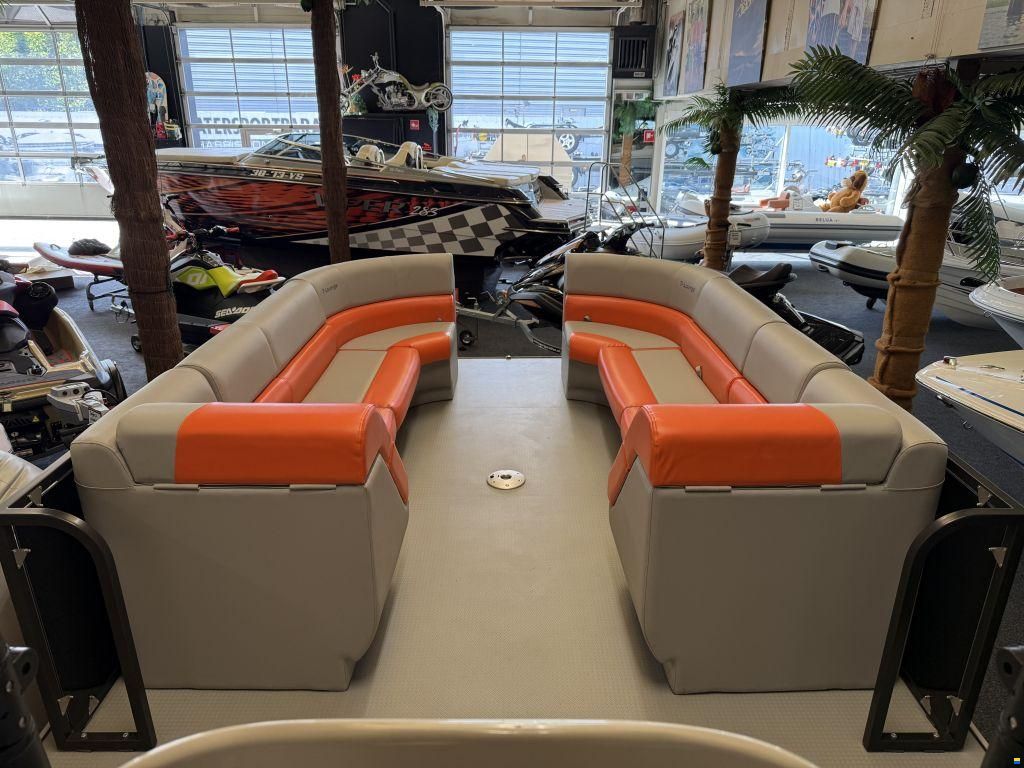 Pontoon 650 - NIEUW
