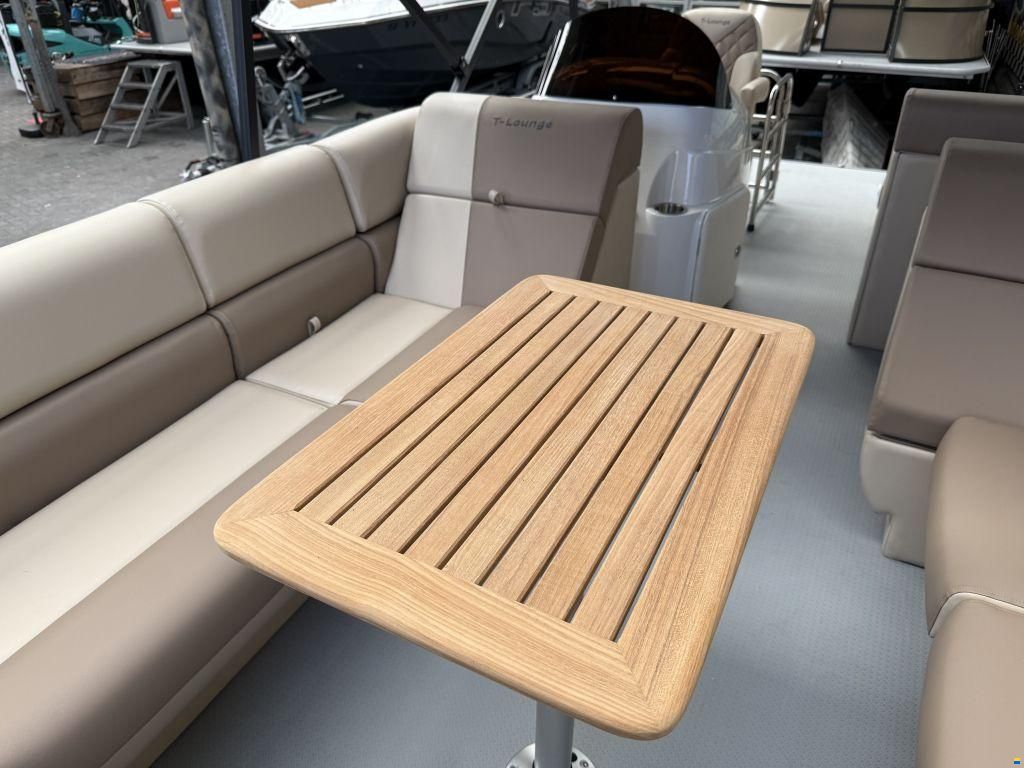 Funcruiser Pontoon 650 - NIEUW