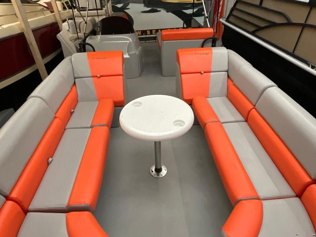 Pontoon 650 - NIEUW