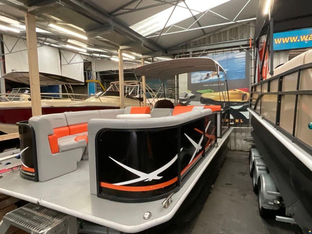 Pontoon 650 - NIEUW