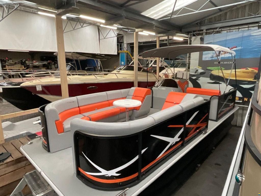 Pontoon 650 - NIEUW